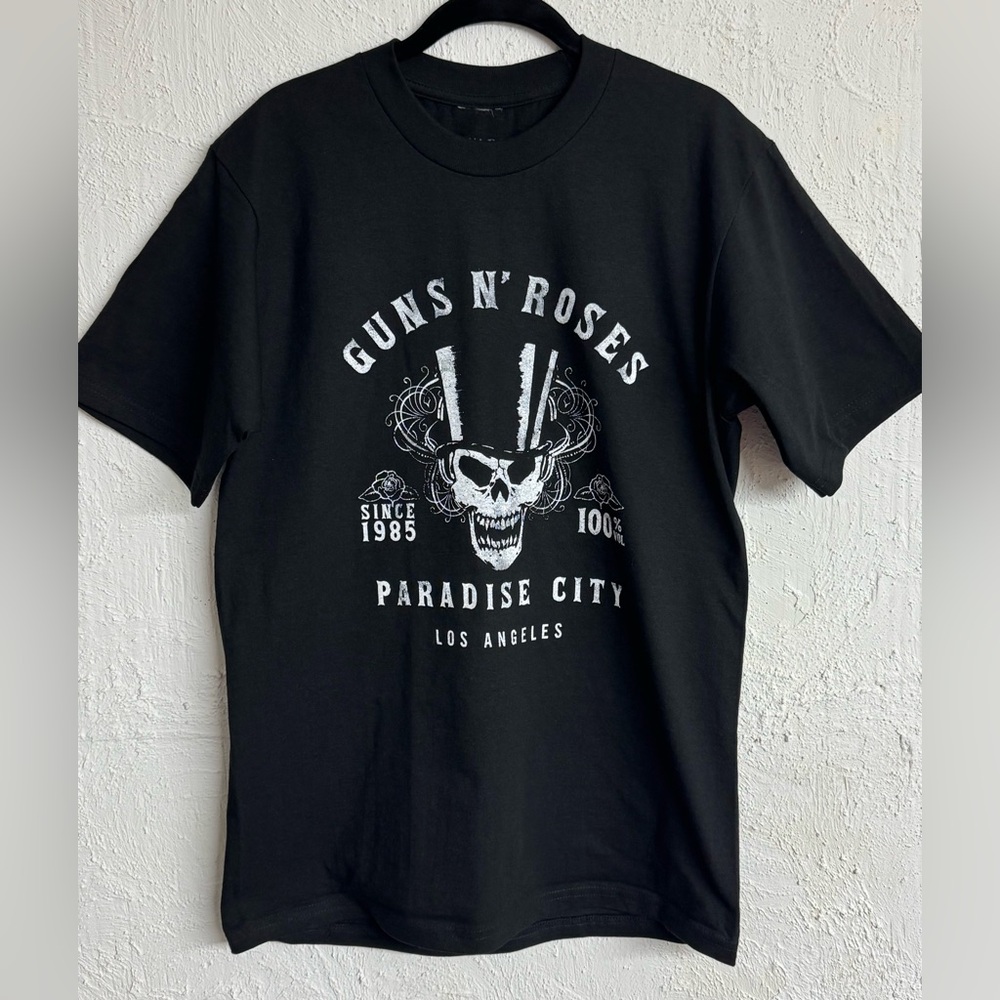 Guns N' Roses Whiskey Label Black Paradise City Unisex T-Shirt Size Medium